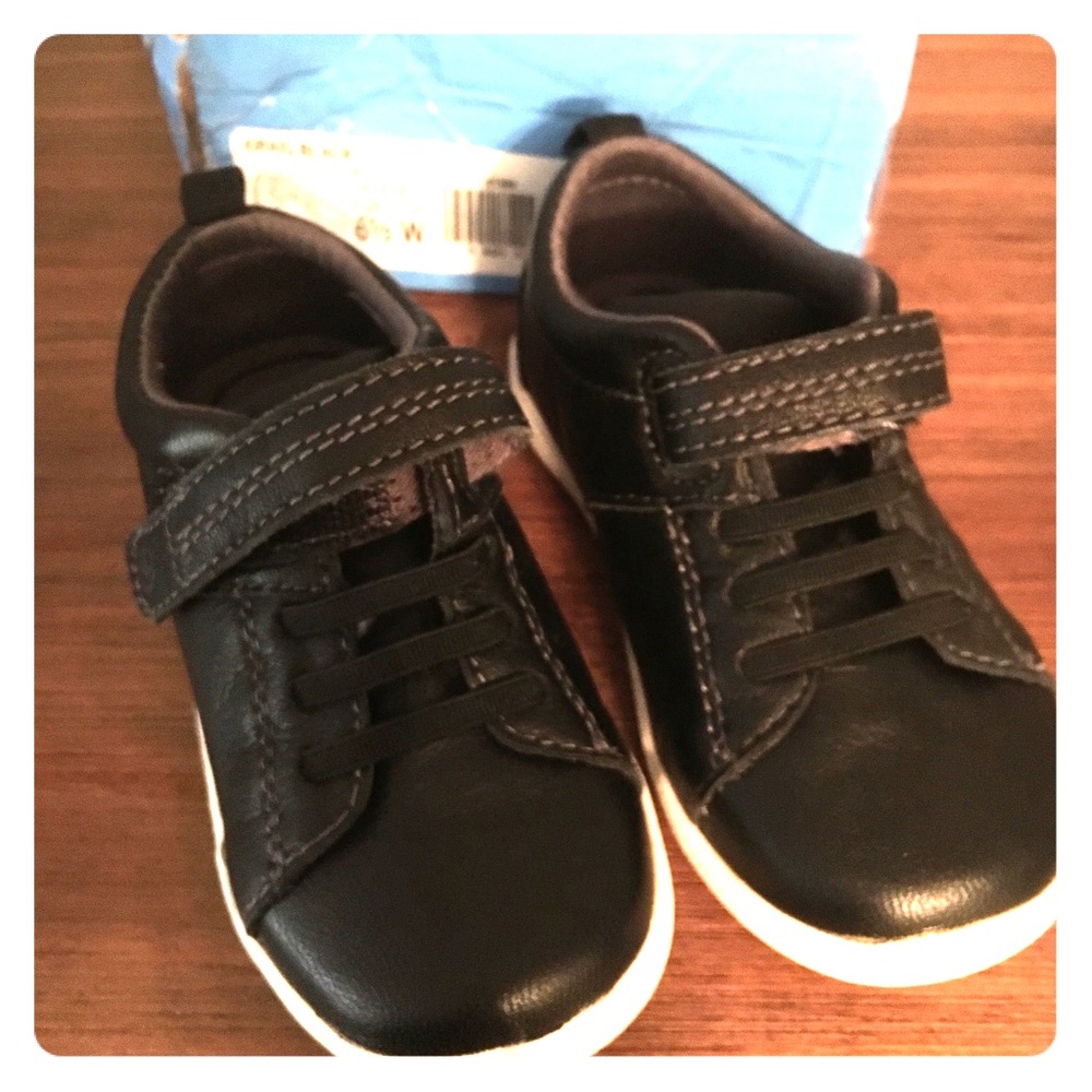 Stride Rite New Black Sneakers